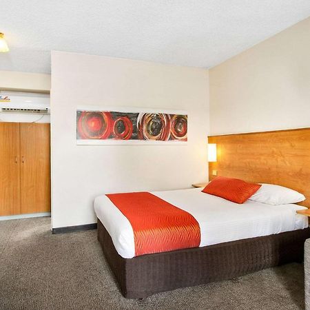 Econo Lodge Griffith Motor Inn Екстериор снимка