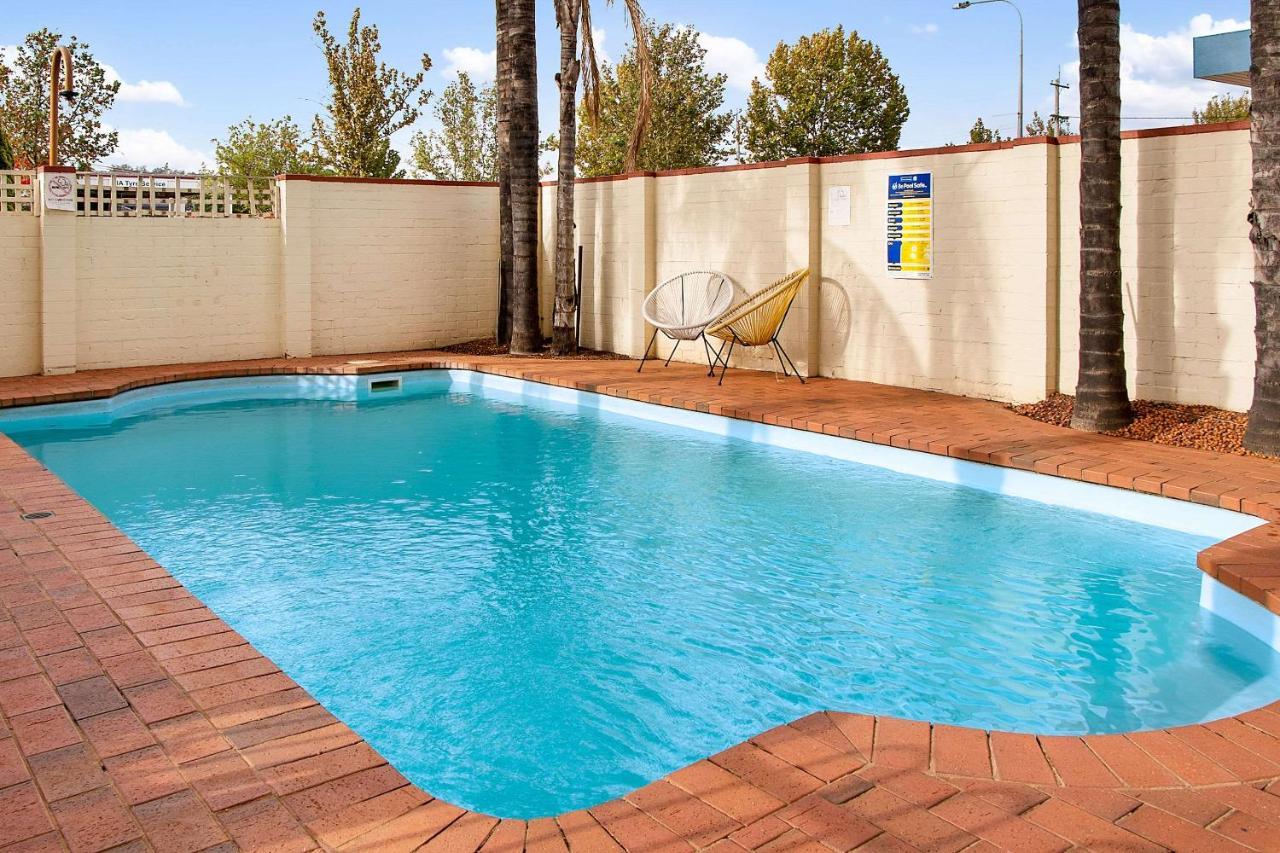 Econo Lodge Griffith Motor Inn Екстериор снимка