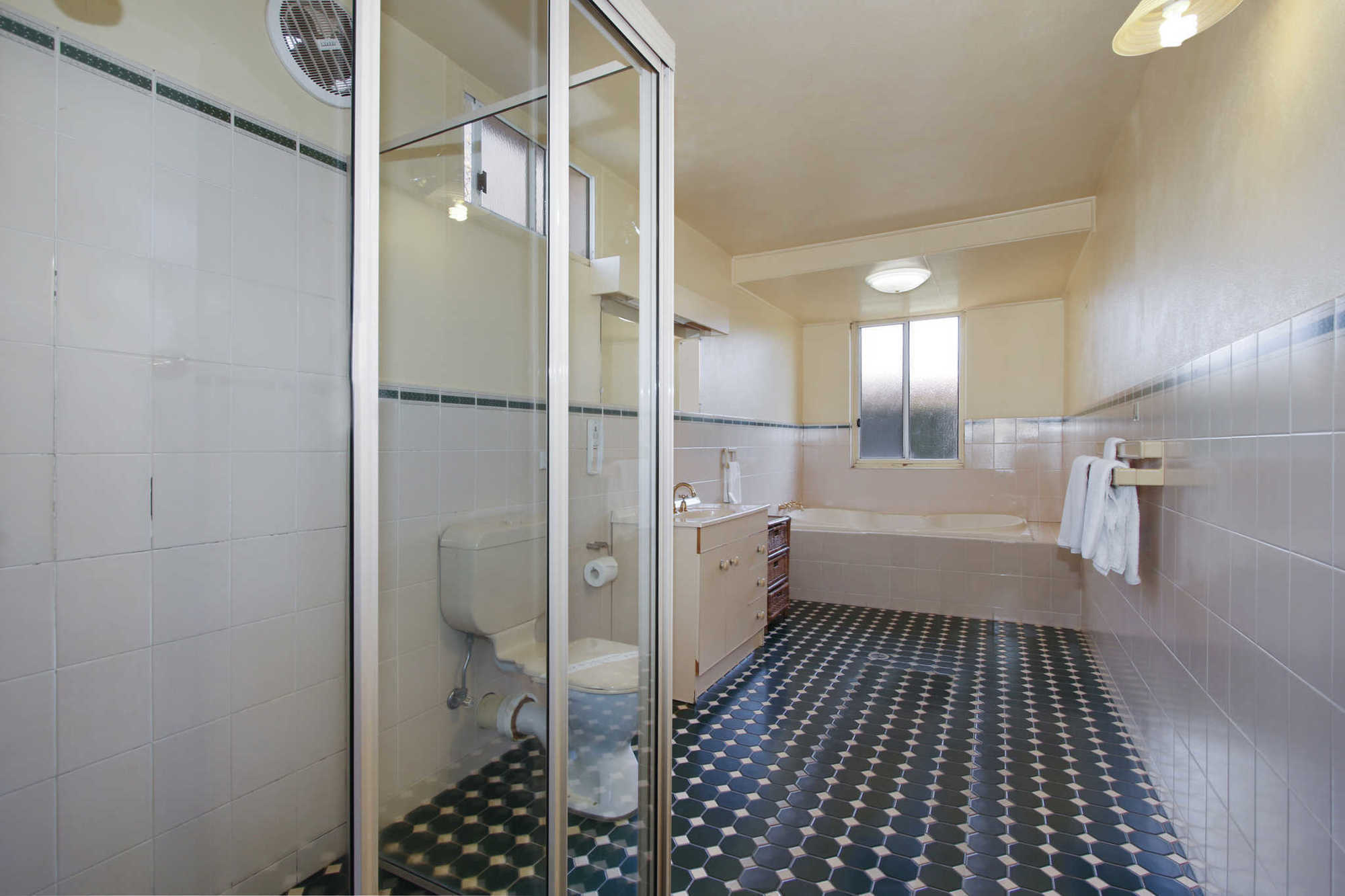 Econo Lodge Griffith Motor Inn Стая снимка